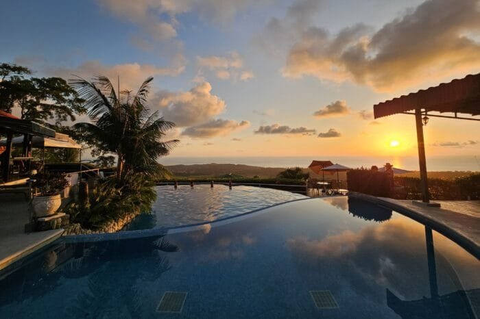 Sunset Bar, Vista Ballena Hotel